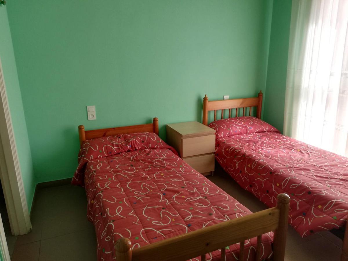 Caprimar Solo Familia Serviplaya Playa de Gandia Екстериор снимка